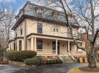 89 Waltham St UNIT 89, Lexington, MA 02421