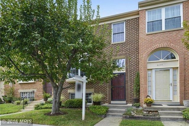 1st image of 5202 Leeward Ln