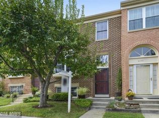 5202 Leeward Ln, Alexandria, VA 22315