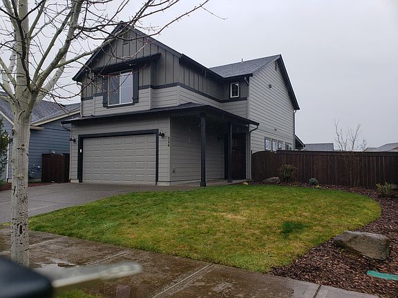 2nd image of 526 N Helens View Dr
