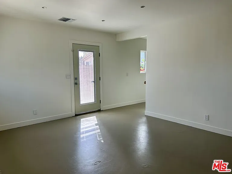 3417 Chadwick Dr — Photo 6
