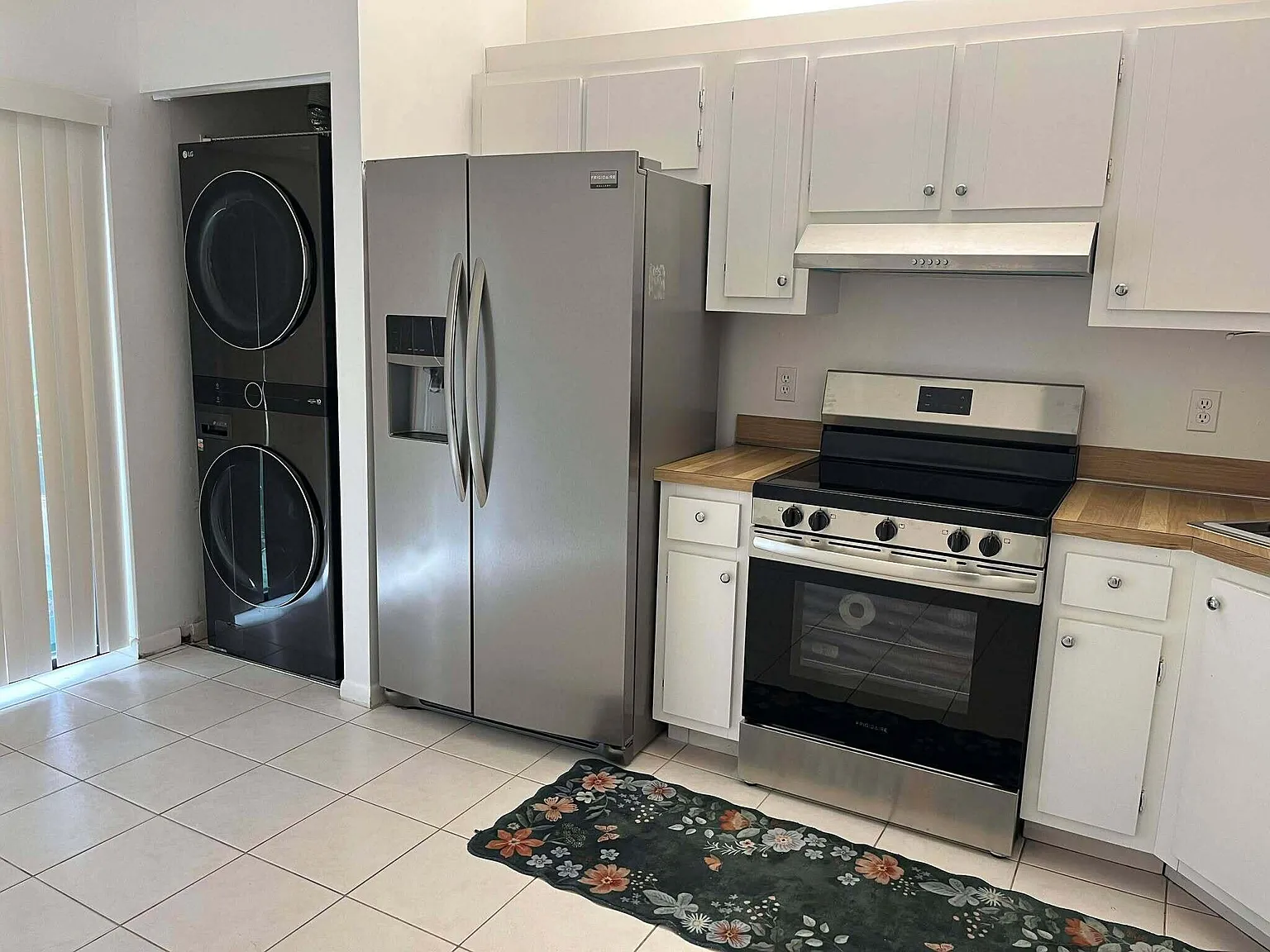 2 bed, 2.0 bath, 1370 sqft, $2,000 — Photo 4