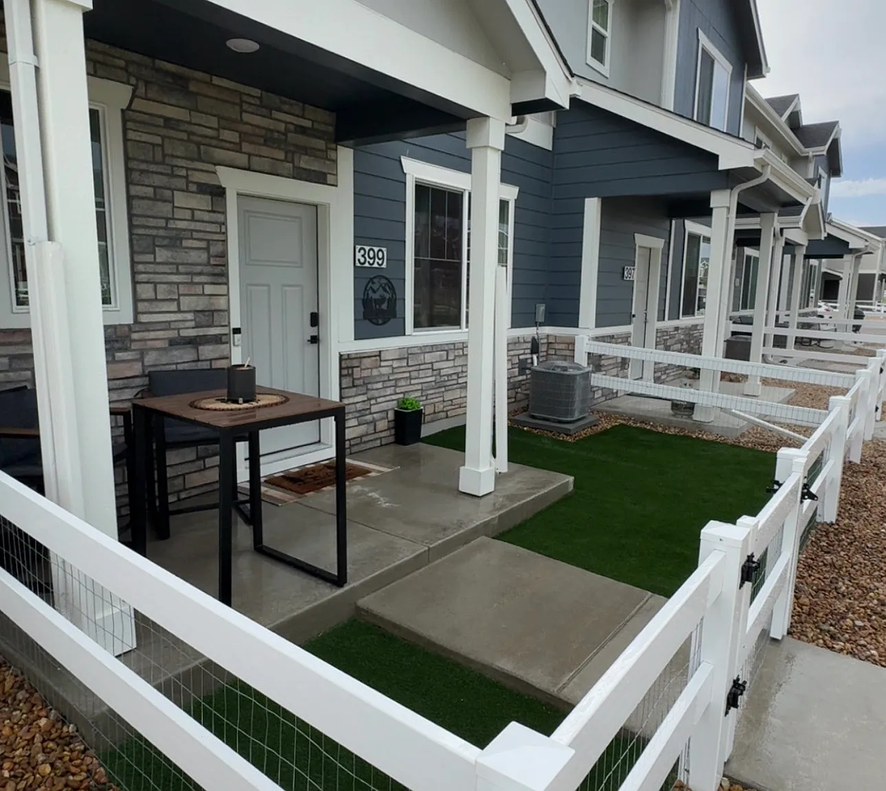 2 bed, 2.5 bath, 1040 sqft, $2,250 — Photo 3