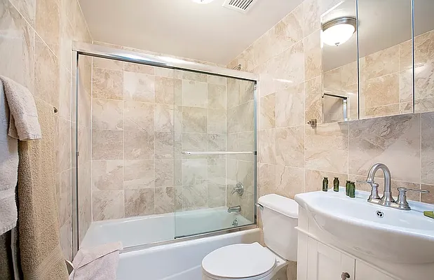 Rented by Corcoran | media 7