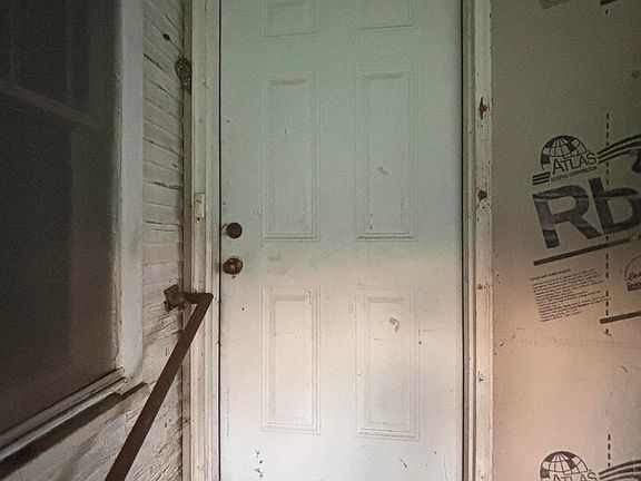 5th image of 1715 N Oliver St