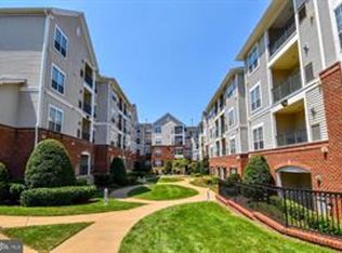 4850 Eisenhower Ave UNIT 227, Alexandria, VA 22304