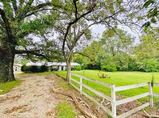 35 Old Gates Rd, Columbia, MS 39429