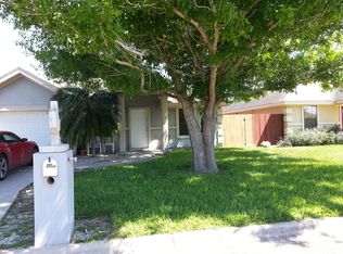 1800 Magnolia St, Mission, TX 78573
