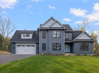 72 Pendleton Hill Rd, Voluntown, CT 06384