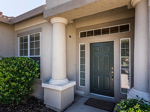 4th image of 565 Stripe Moss Street