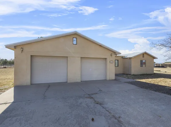 17 Fence Post Dr, Moriarty, NM 87035