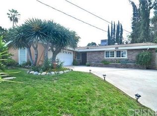 20400 Coulson St, Woodland Hills, CA 91367