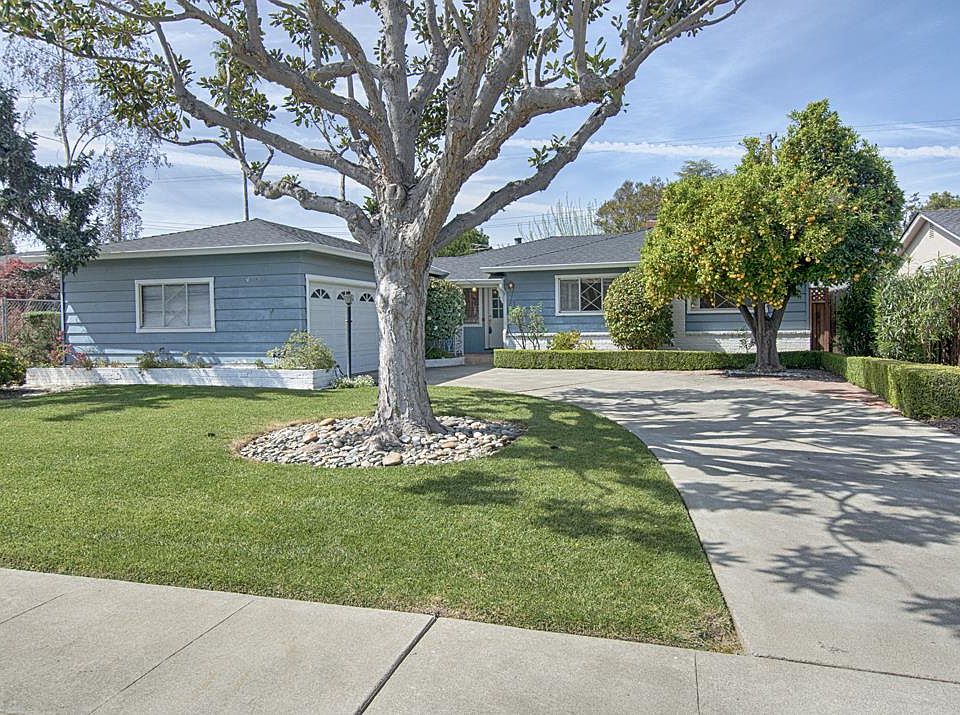 1st image of 61 Herbert Ln