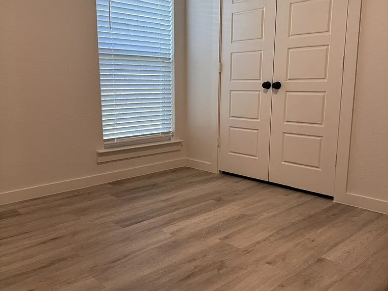 13817 Fremont Ave — Photo 16