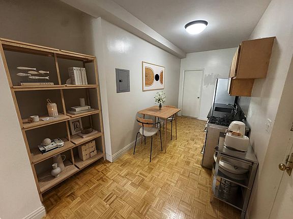 5th image of 1153 3rd Ave APT 1