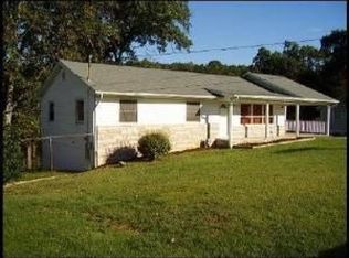 1009 Oaklett Dr, Knoxville, TN 37912