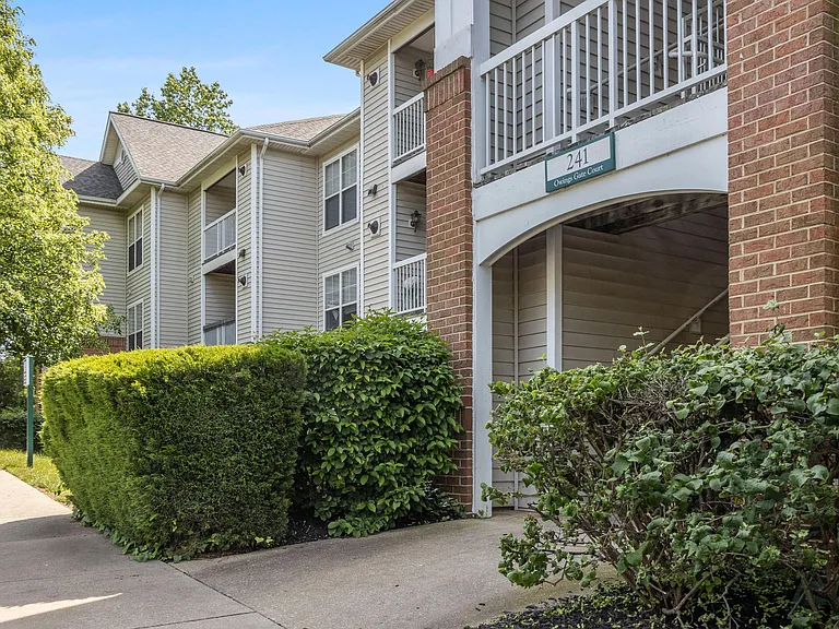 The Gates of Owings Mills Apartments — Photo 32