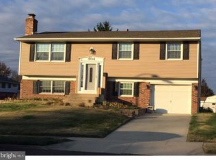 404 Cedar Dr, Burlington, NJ 08016