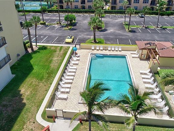 5th image of 7420 S Ocean Dr APT 711