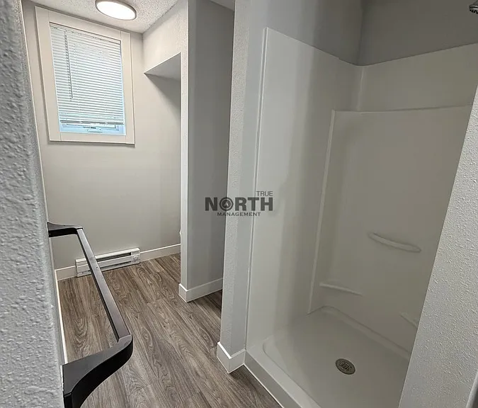 1723 Nokomis St #1 — Photo 4