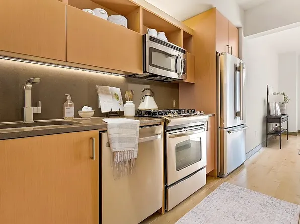 8 Spruce St, New York, NY