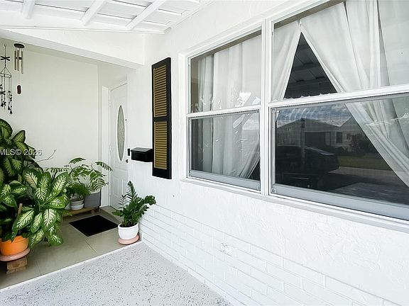 5th image of 7105 NW 73rd Ave