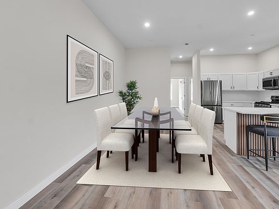 2nd image of 42 Park St