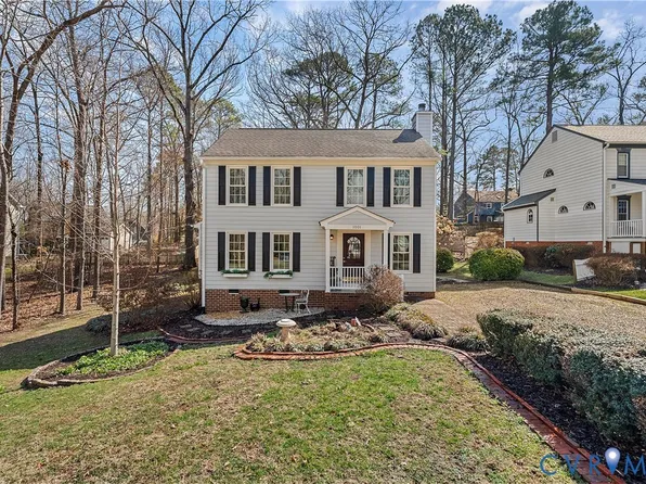 1001 Ashbrook Landing Rd, Midlothian, VA 23114