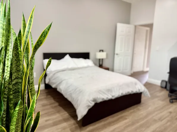 (undisclosed Address), Granada Hills, CA 91344