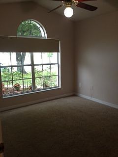 5th image of 1024 Henson Ct