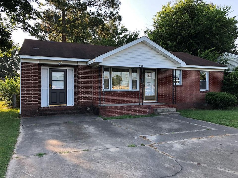 1st image of 906 Marvin St