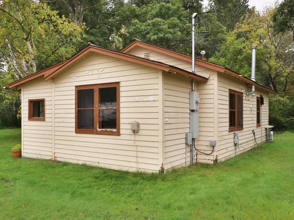 7405 Novotny Rd, Brainerd, MN 56401