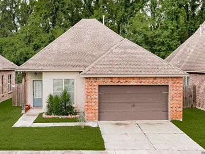 7985 Brown Hickory Ave, Baton Rouge, LA, 70820