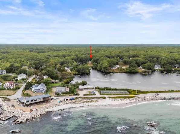 2 Peter Pond Ln, Biddeford, ME 04005