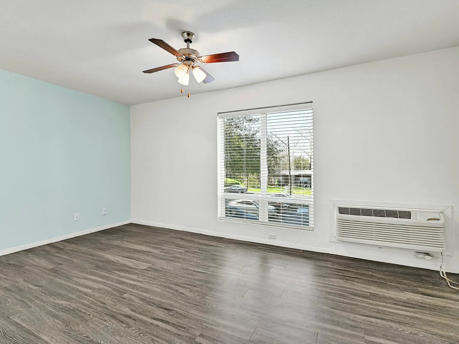Highland Flats — Photo 3