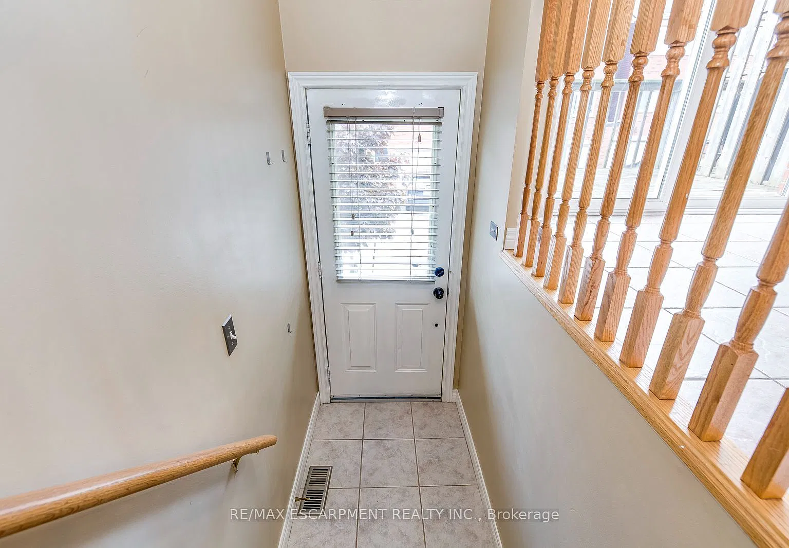2 bed, $2,900 — Photo 3