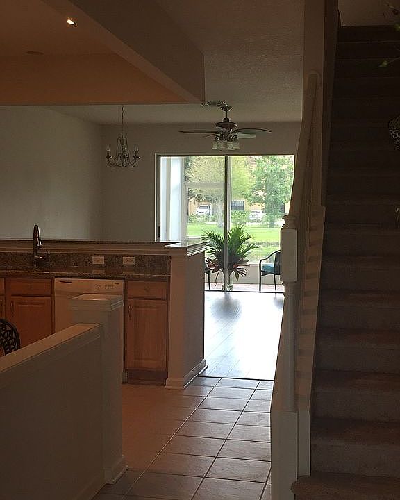 1st image of 2550 Glenrise Pl