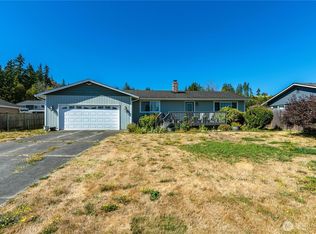 1552 Thompson Drive, Camano Island, WA 98282