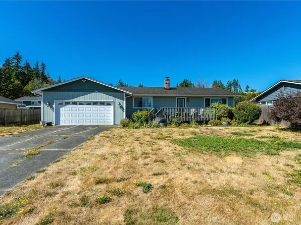 1552 Thompson Drive, Camano Island, WA 98282