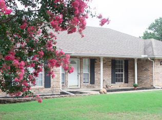 112 Gordon Dr, Wills Point, TX 75169