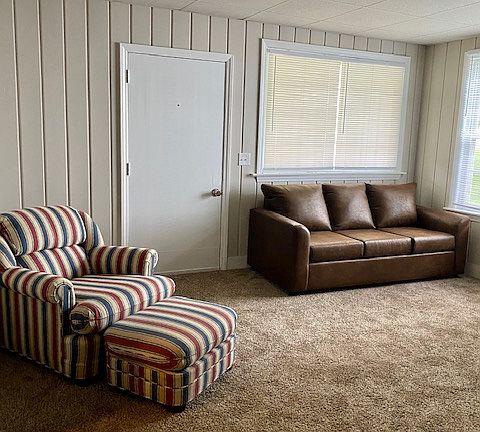 3rd image of 1003 Silver Ave #1