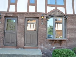 1051 Elm St APT 5, West Springfield, MA 01089