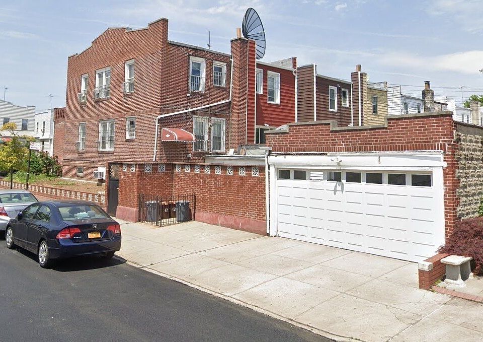 2nd image of 7119 17th Ave #1