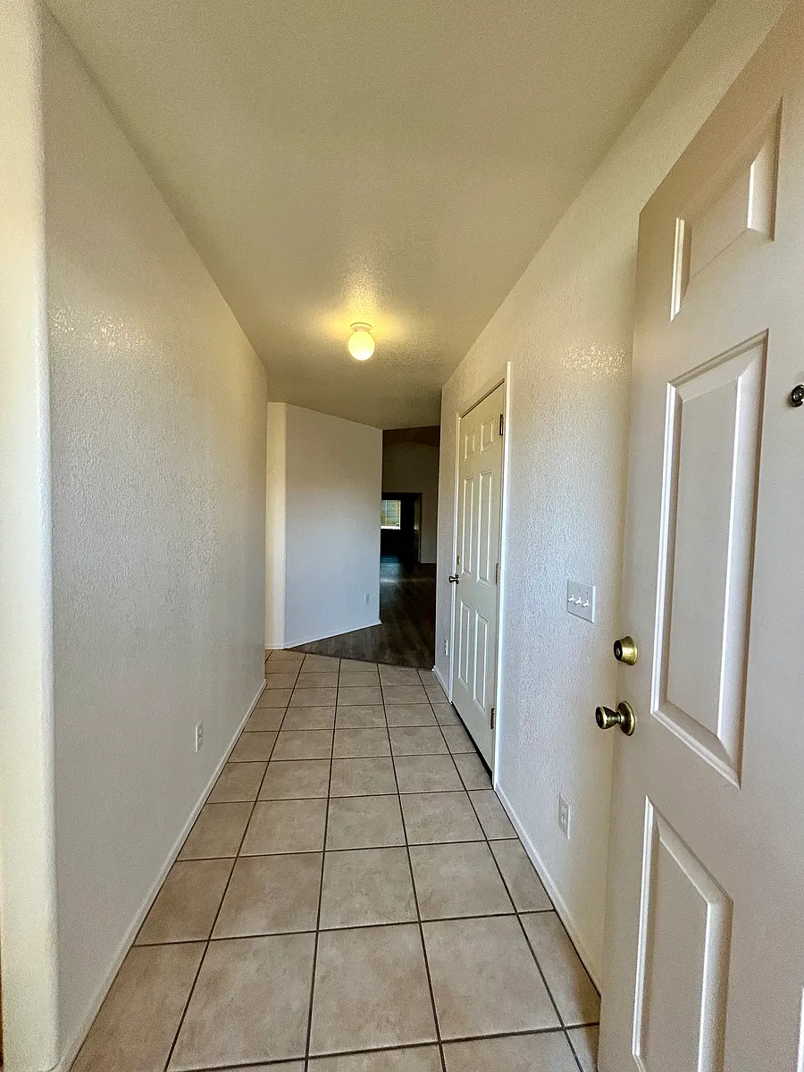 Building Photo - 4699 Calle Las Cruces