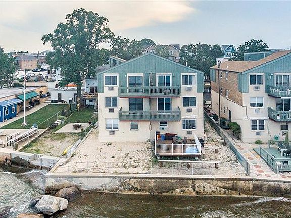 3rd image of 1464 Shore Dr
