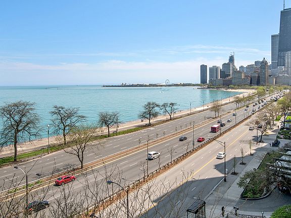 3rd image of 1500 N Lake Shore Dr #7A