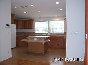 1st image of 1095 Yaupon St