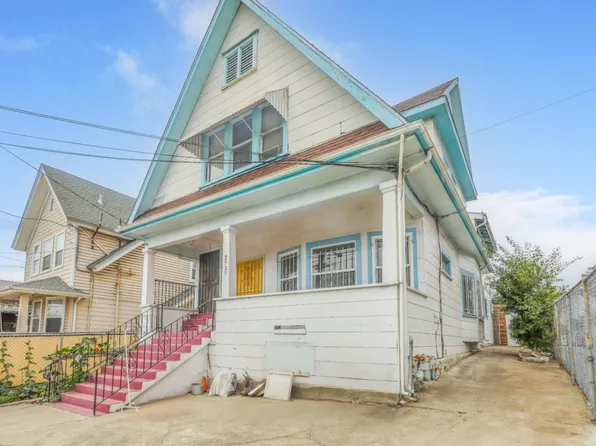 2737 12th Ave, Oakland, CA 94606