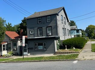 34 Hoffman St FLOOR 3, Poughkeepsie, NY 12601