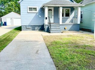 1321 Applewood Ave, Lincoln Park, MI 48146